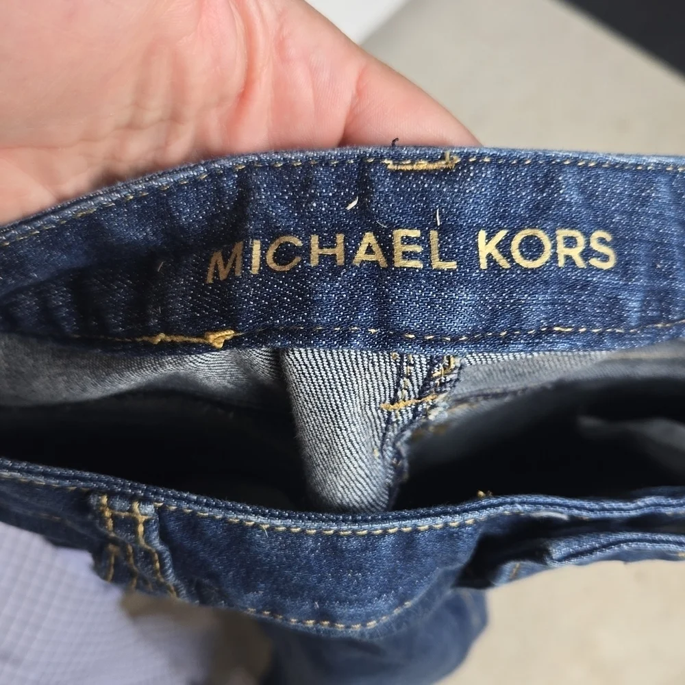 Michael Kors Women’s Size 6 Denim Blue Flare Jeans Cotton Blend Dark Wash